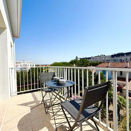아파트 Le Spacieux - Royan, Wifi & Balcon *
