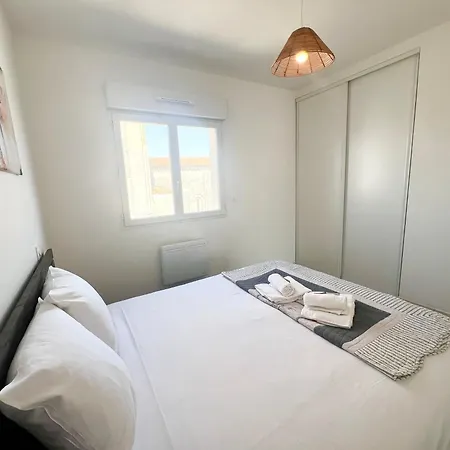 Le Spacieux - Royan, Wifi & Balcon 아파트