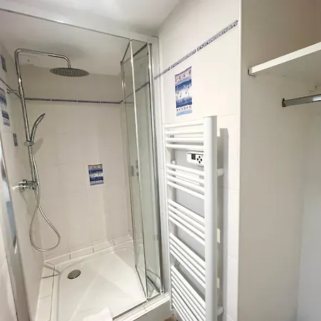 Apartment Le Spacieux - Royan, Wifi & Balcon *