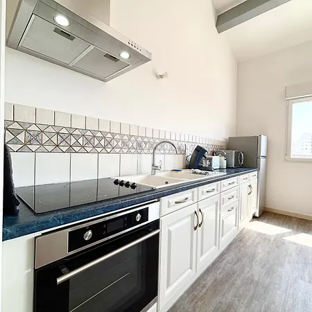 Apartment Le Spacieux - Royan, Wifi & Balcon