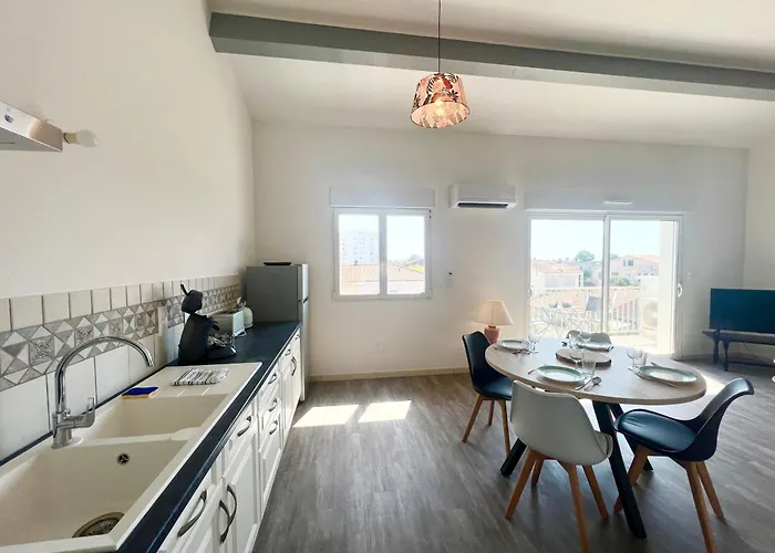 Apartmán Le Spacieux - Royan, Wifi & Balcon *