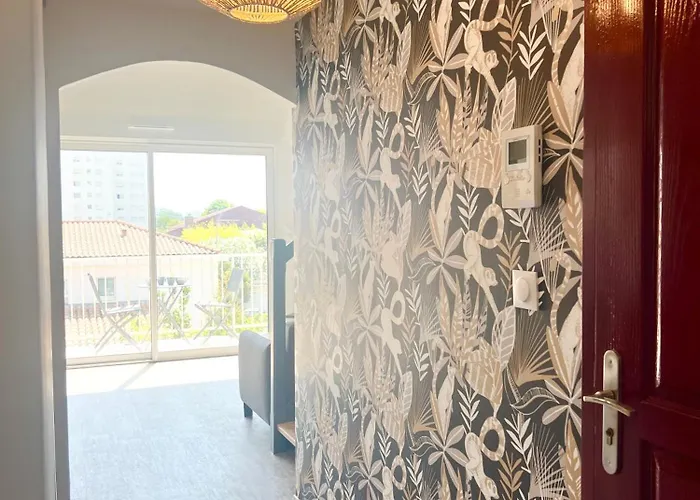 Le Spacieux - Royan, Wifi & Balcon