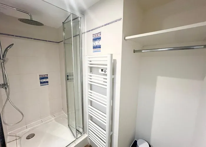 Le Spacieux - Royan, Wifi & Balcon Apartmán