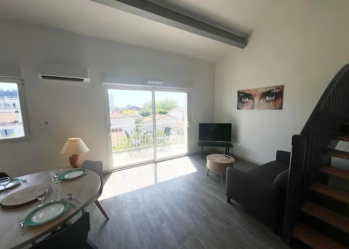 Le Spacieux - Royan, Wifi & Balcon * Royan